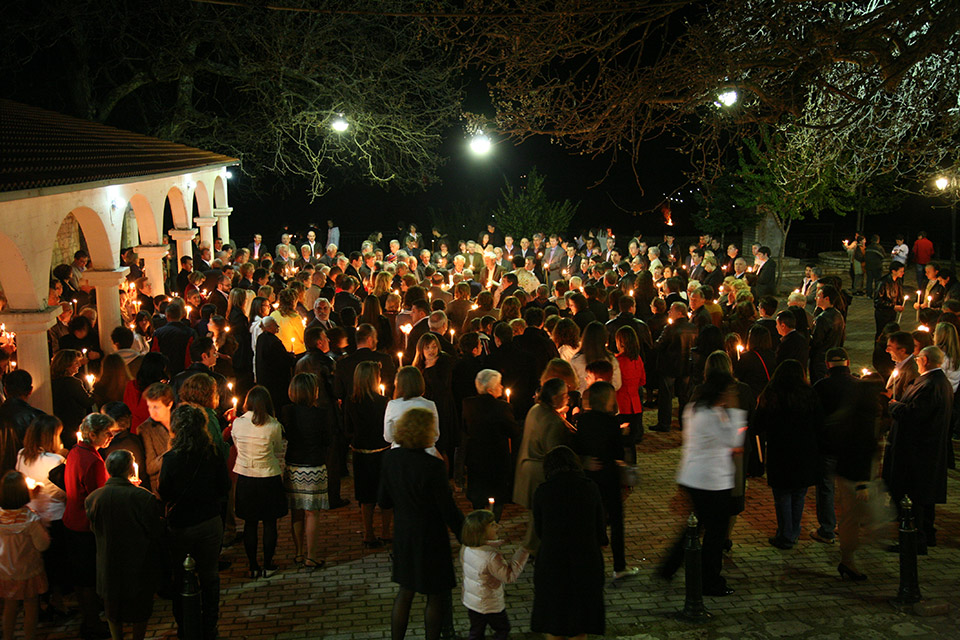 Τα πιο ξεχωριστά έθιμα του Πάσχα που αξίζει να ζήσετε-1