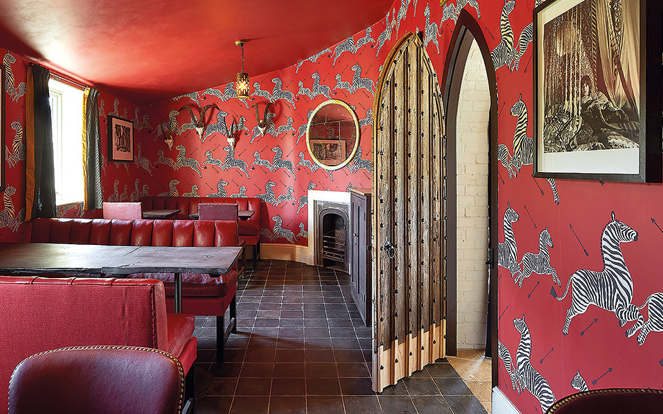 στην-παμπ-ξενώνα-τhe-gunton-arms-απολαύσαμε-την-αγ-561811390