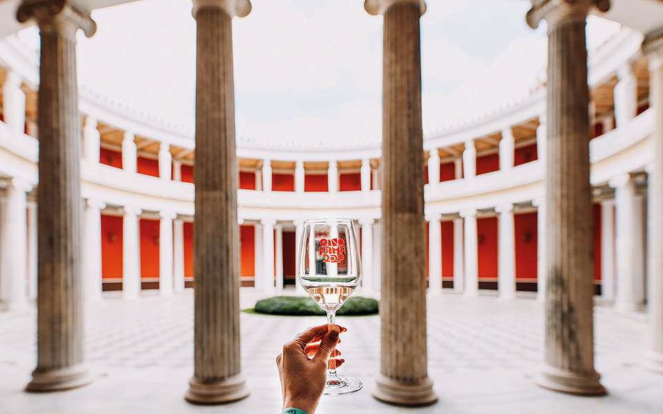 101-ελληνικά-κρασιά-που-ξεχωρίσαμε-στο-ο-561789028