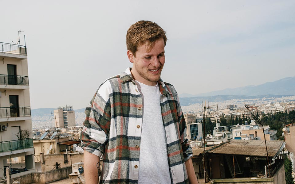 φοίβος-οικονομίδης-ο-βραβευμένος-συγ-561817357