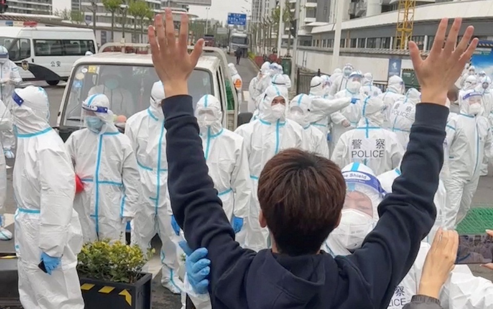 κίνα-αδιανόητες-εικόνες-από-το-λόκντα-561816736