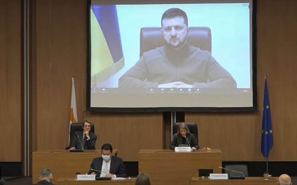 κυπριακή-βουλή-σε-τεχνικό-λάθος-απο-561800077