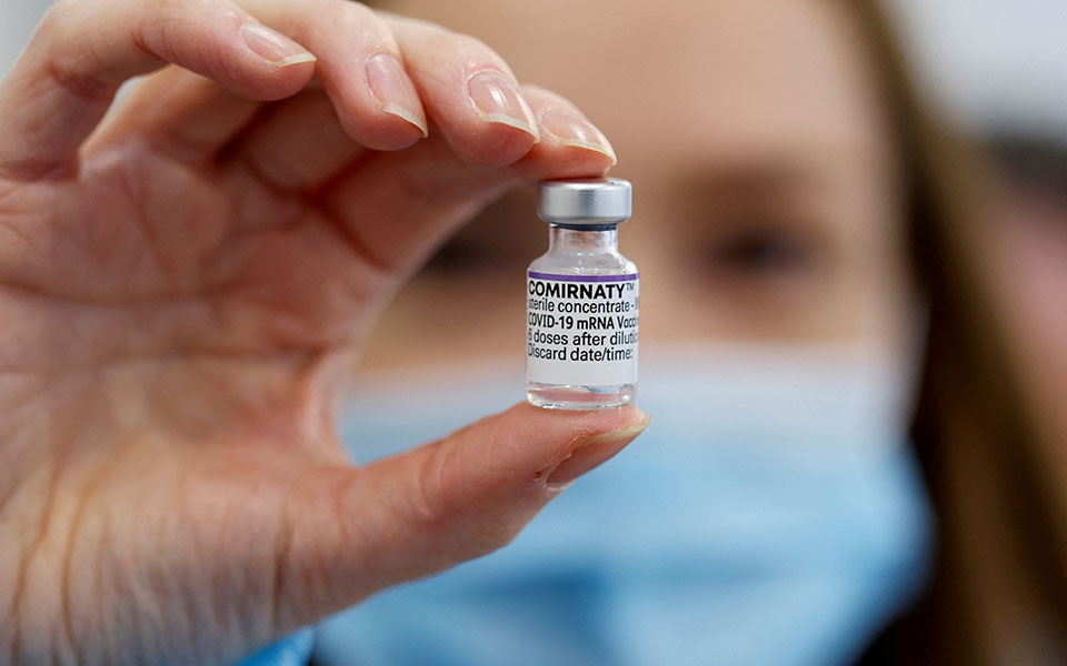 Κορωνοϊός – Πρασσάς: Τι γνωρίζουμε για την 4η δόση – Το παράδειγμα των ΗΠΑ και του Ισραήλ-1