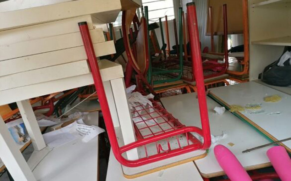 θεσσαλονίκη-βανδάλισαν-δημοτικό-σχο-561835057