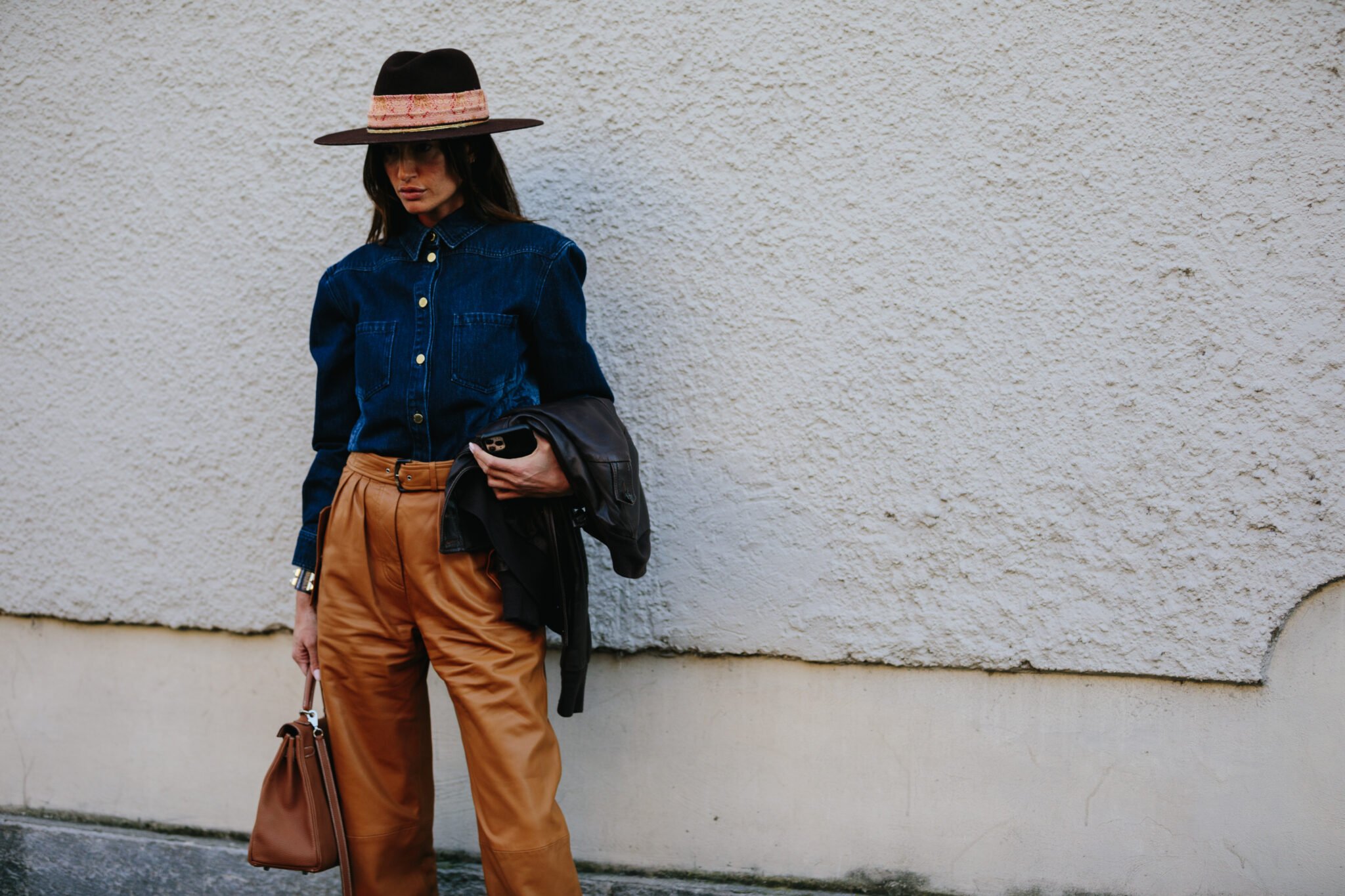 Τα 7 πουκάμισα για τα office looks της άνοιξης-3