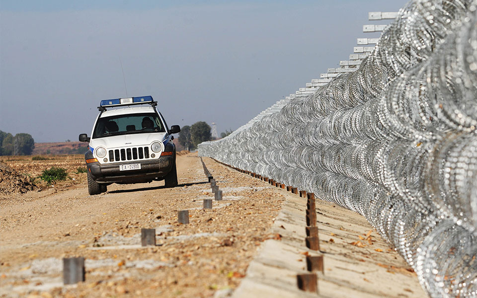 έβρος-σε-εξέλιξη-επιχείρηση-διάσωσης-561822886