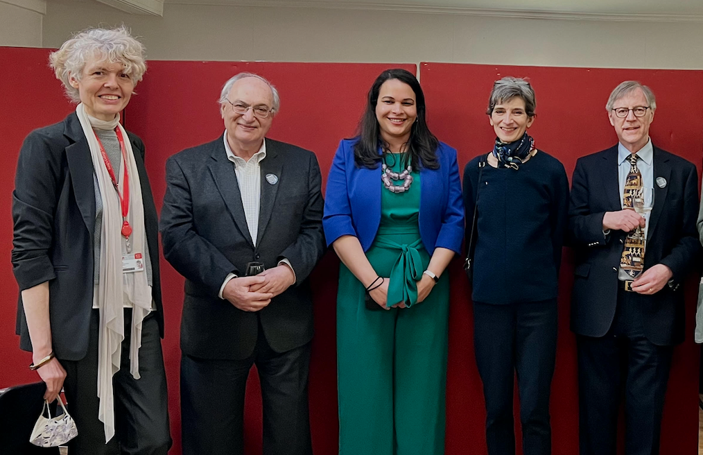 οταν-ο-οιδίποδας-η-μήδεια-και-η-ηλέκτρα-561801304