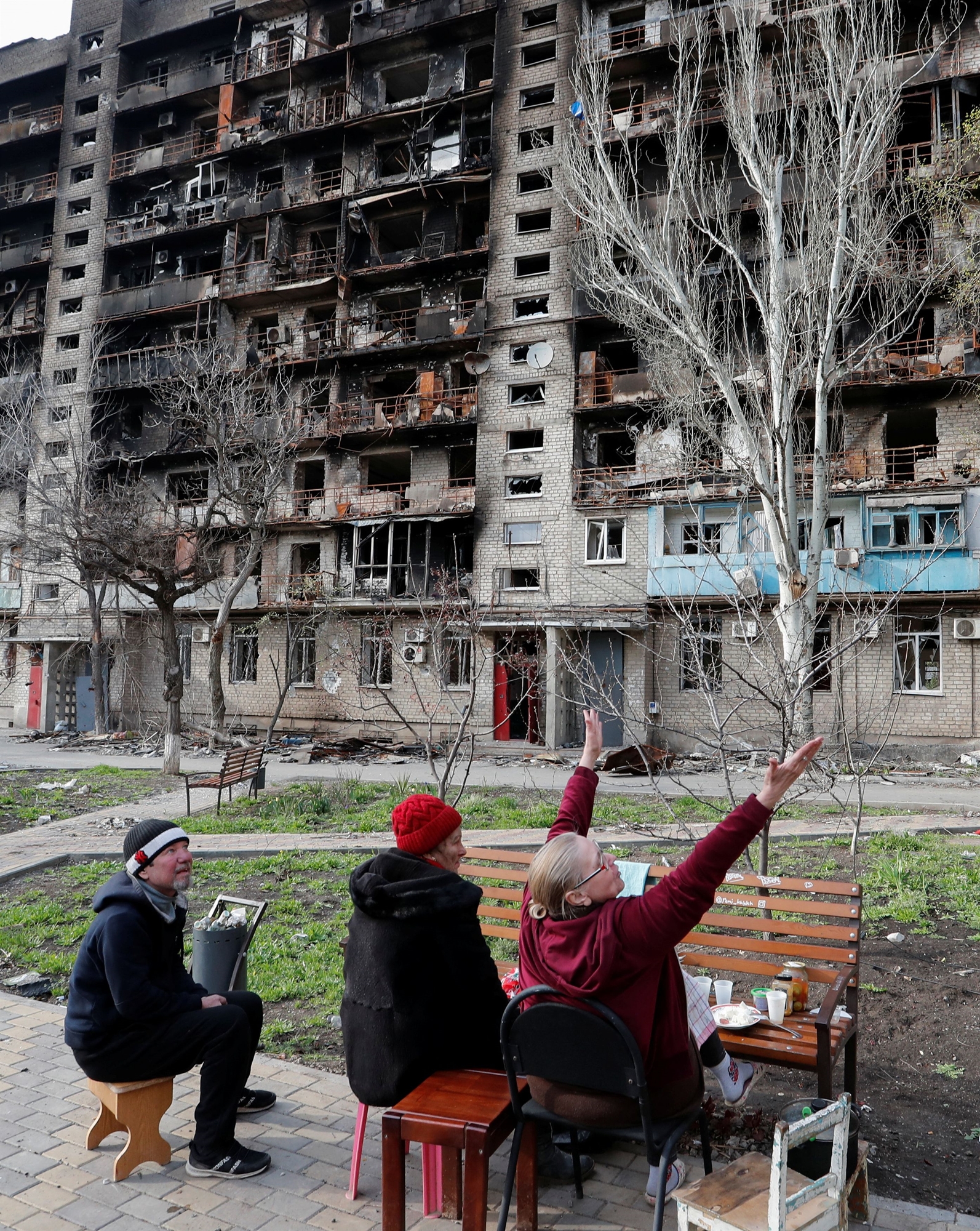 μπαράζ-ρωσικών-βομβαρδισμών-στην-ουκ-561818401