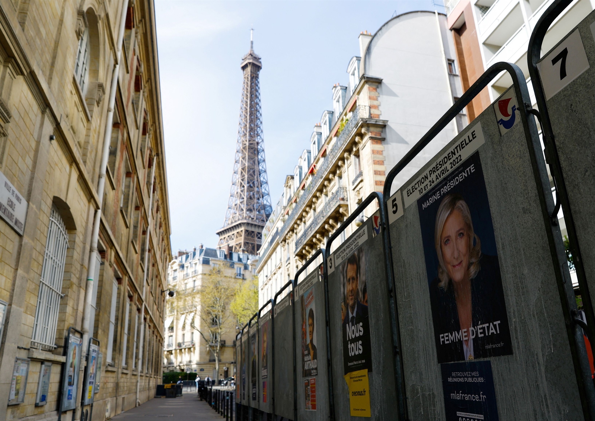 μόνο-οι-γάλλοι-εκτιμούν-μια-ερωτική-ισ-561801658