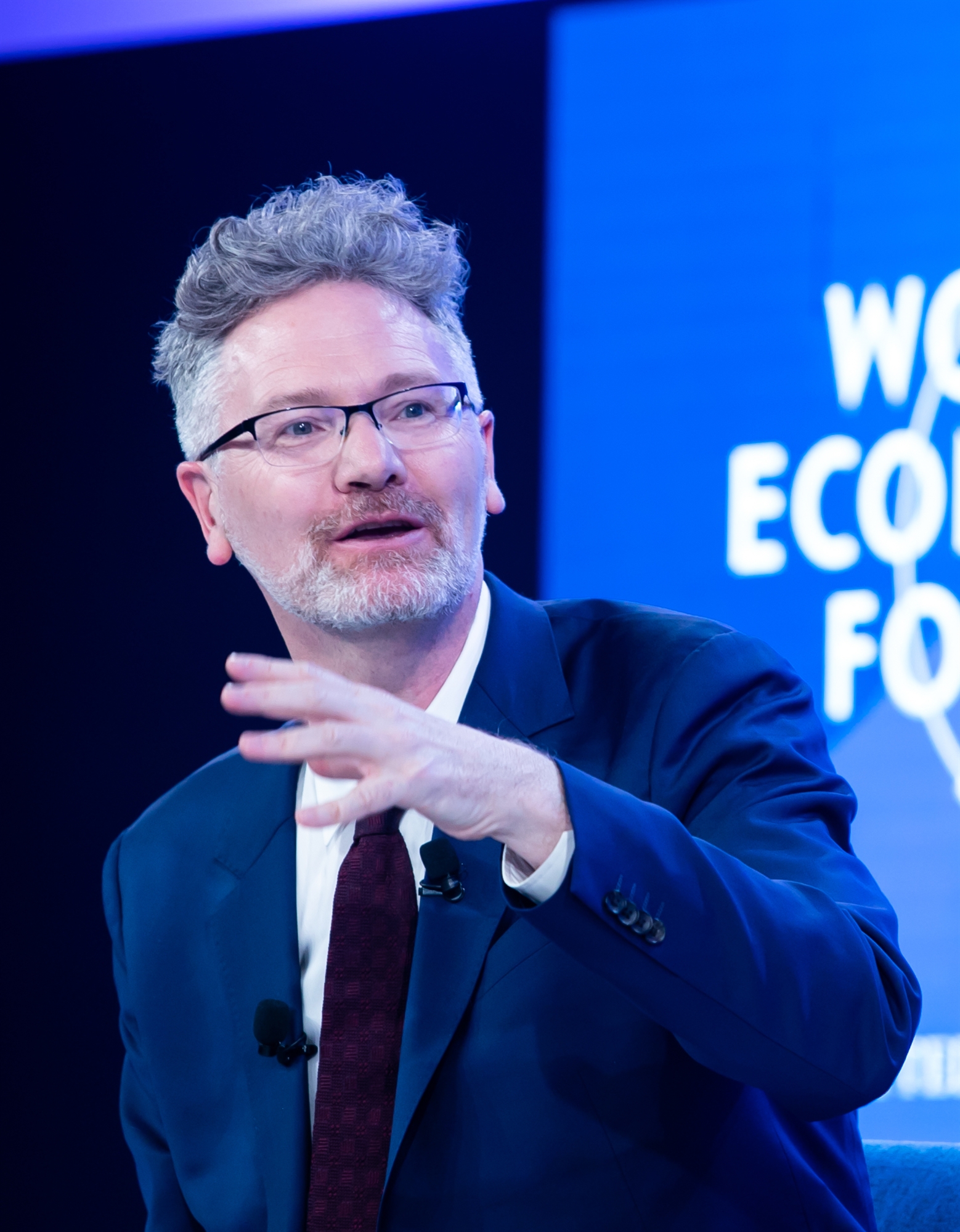 ο-ανταμ-τoυζ-στην-κ-οι-ουκρανοί-μας-δί-561790351