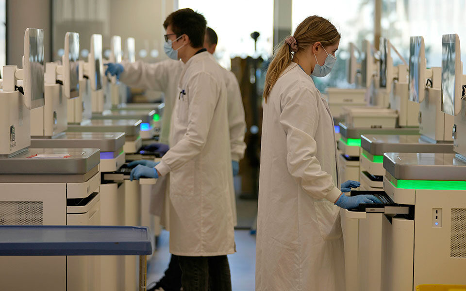 τα-προβλήματα-και-οι-ελλείψεις-προϊόν-561815995