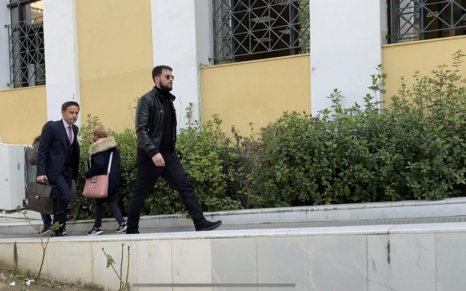 πάτρα-στην-ευελπίδων-ο-δασκαλάκης-δη-561796582