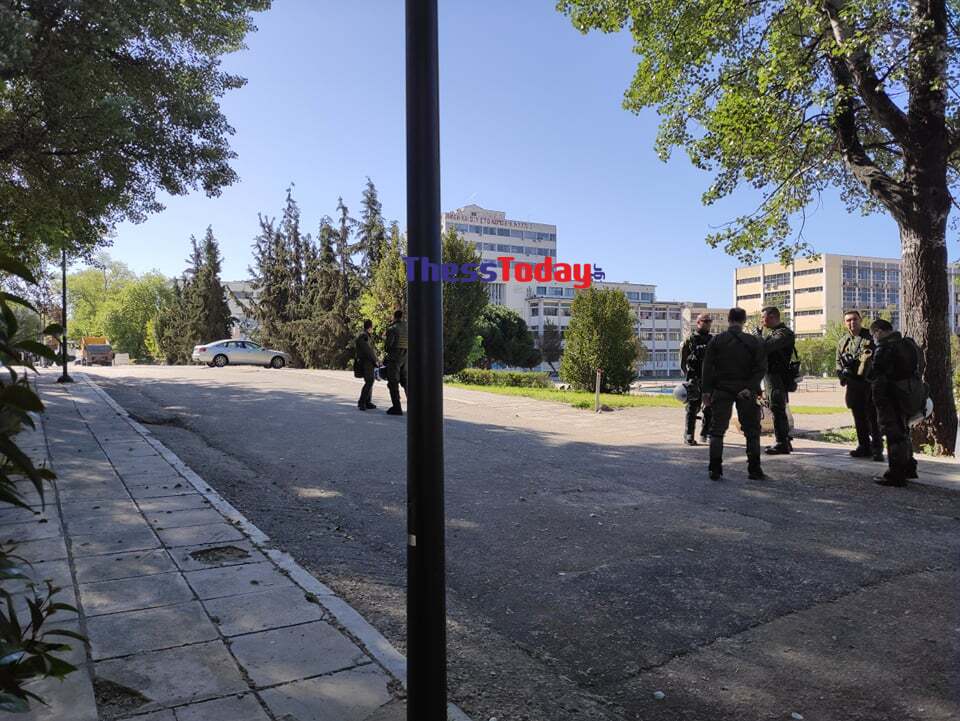 Θεσσαλονίκη: Δυνάμεις της ΕΛ.ΑΣ. στο ΑΠΘ λόγω εργασιών στο «Στέκι του Βιολογικού»-2