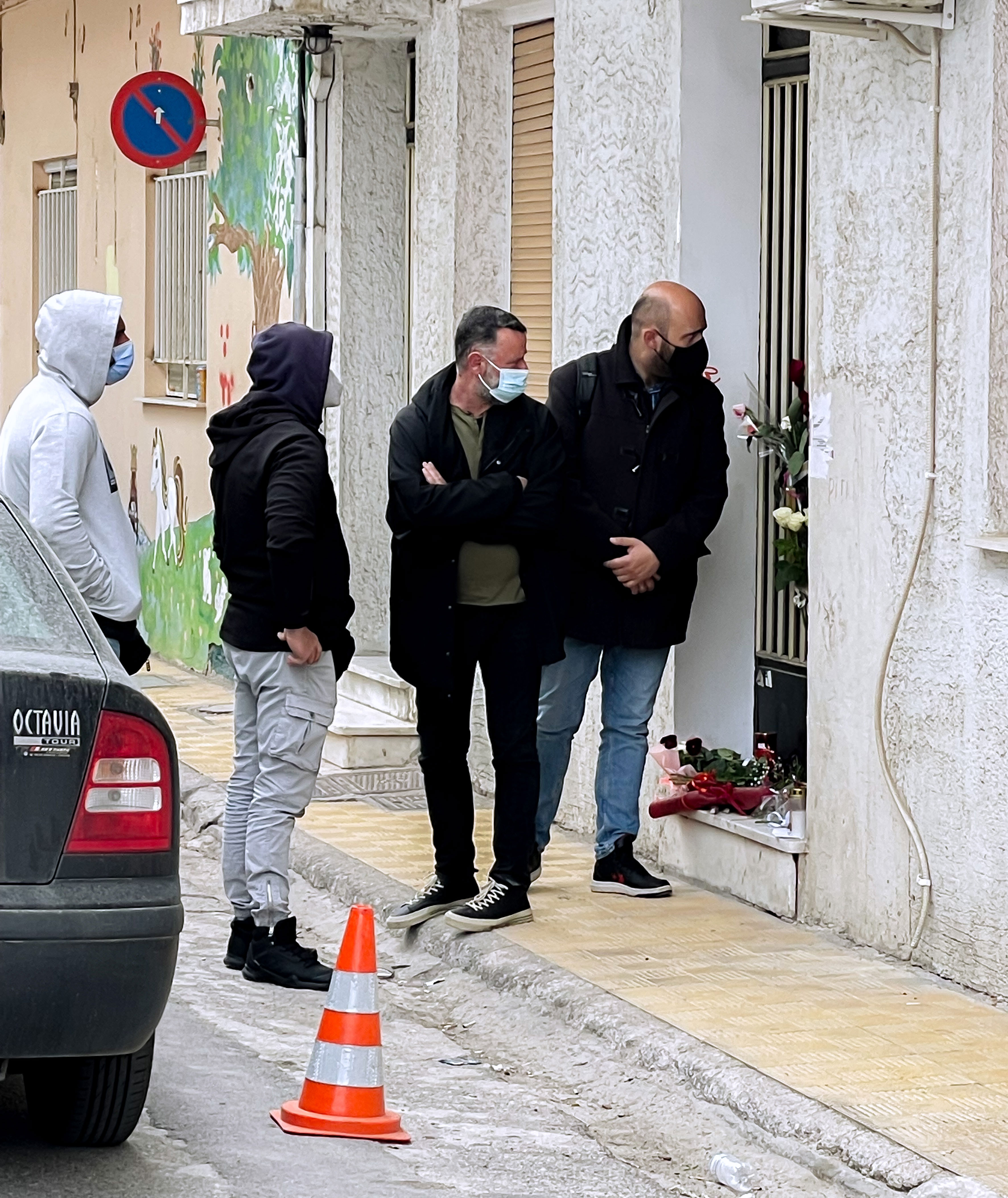 Πάτρα: Έρευνα της ΕΛ.ΑΣ. στο σπίτι της Ρούλας Πισπιρίγκου (εικόνες)-1