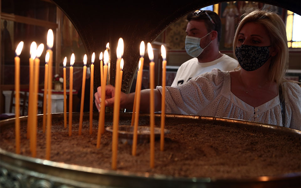 πάσχα-πώς-θα-λειτουργήσουν-φέτος-οι-εκ-561809053