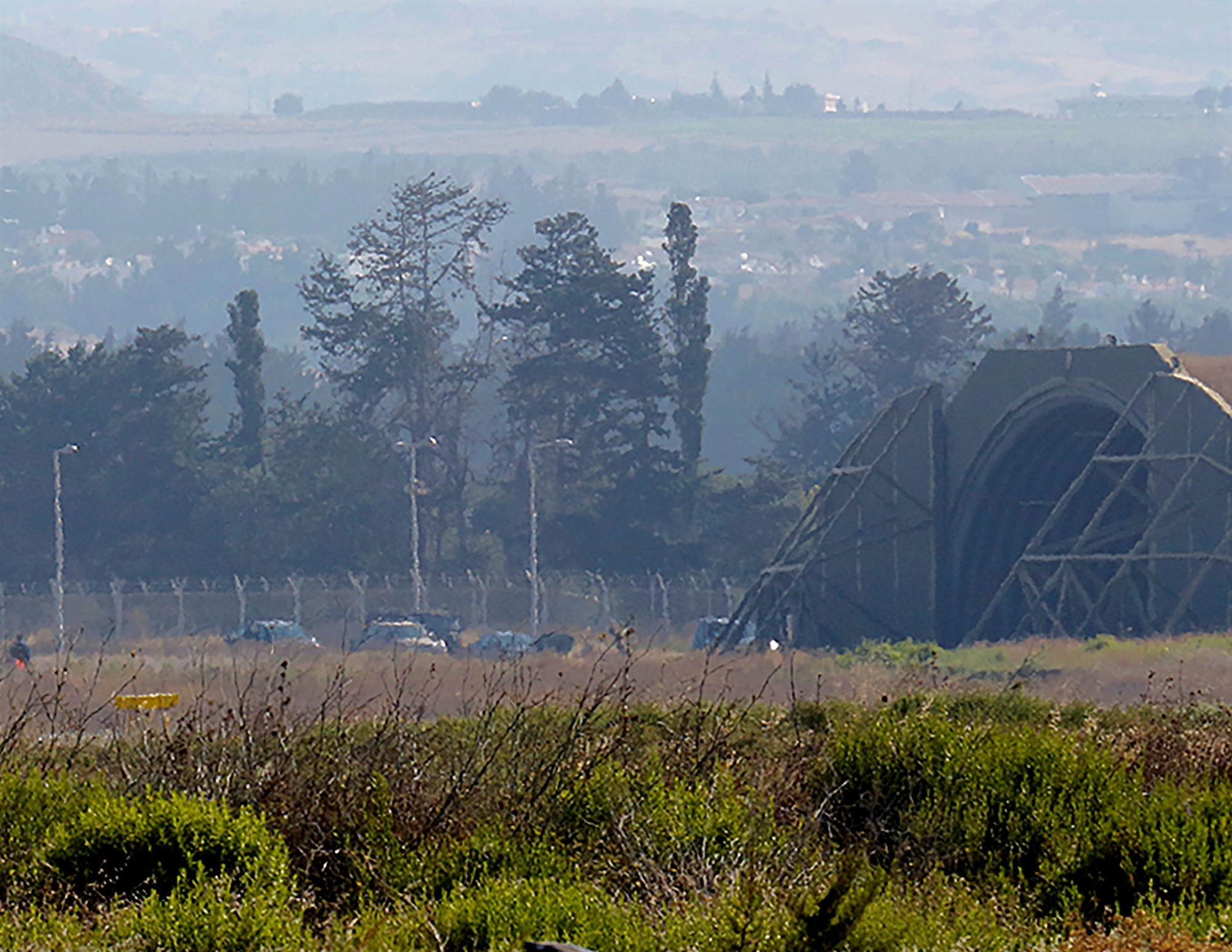 aγκάθια-με-τα-κυπριακά-όπλα-561795646