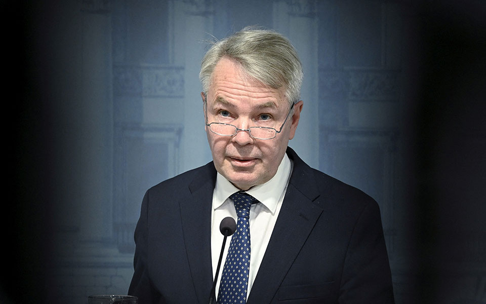 φινλανδός-υπεξ-να-αποφασίσουμε-μαζί-μ-561828007