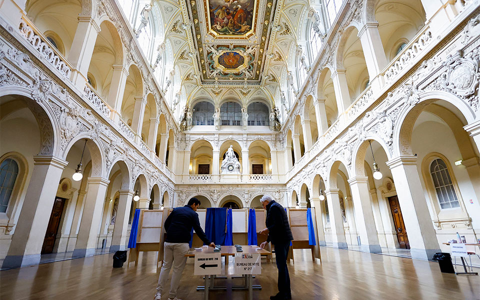 γαλλικές-εκλογές-λεπτό-προς-λεπτό-οι-ε-561826852