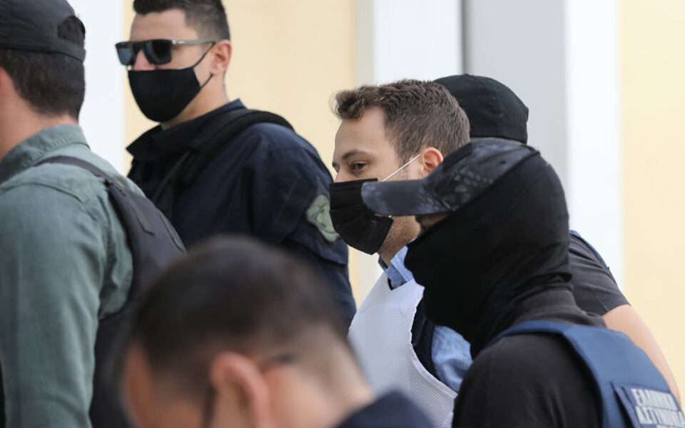 γλυκά-νερά-αρχίζει-σήμερα-η-δίκη-του-μπ-561799969