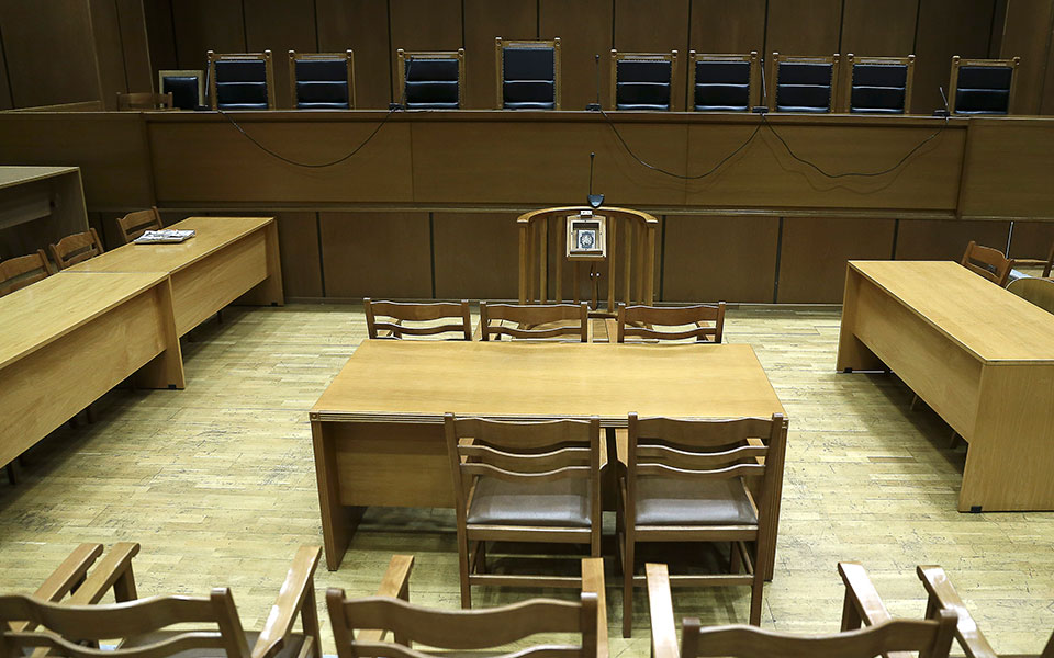 λάρισα-ισόβια-σε-αδελφοκτόνο-είχε-π-561819118