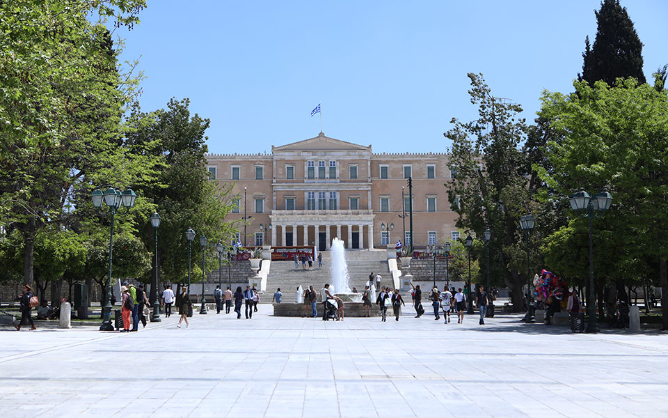 καιρός-αύριο-λιακάδα-υψηλές-θερμοκρα-561827365