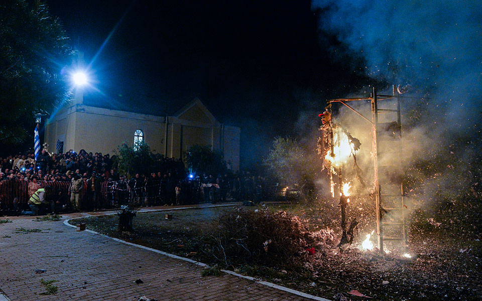 Hθη και έθιμα του Πάσχα σε όλη την Ελλάδα-1
