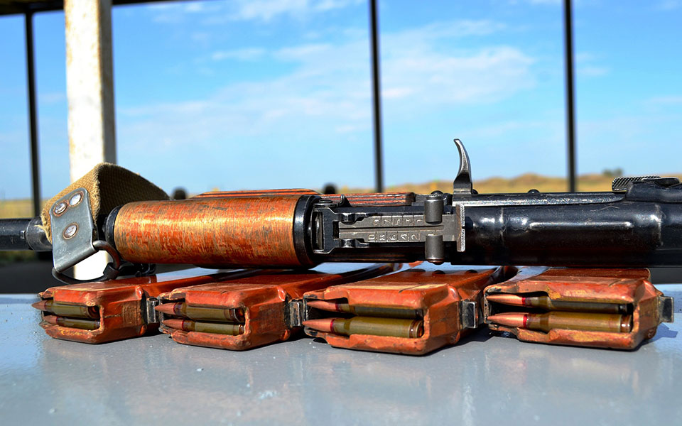 ιωάννινα-καλάσνικοφ-και-εκρηκτικά-εν-561800485