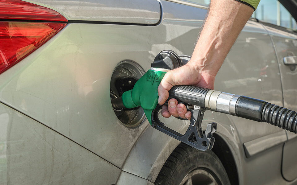 πετρέλαιο-κίνησης-με-μειωμένη-τιμή-κα-561835306