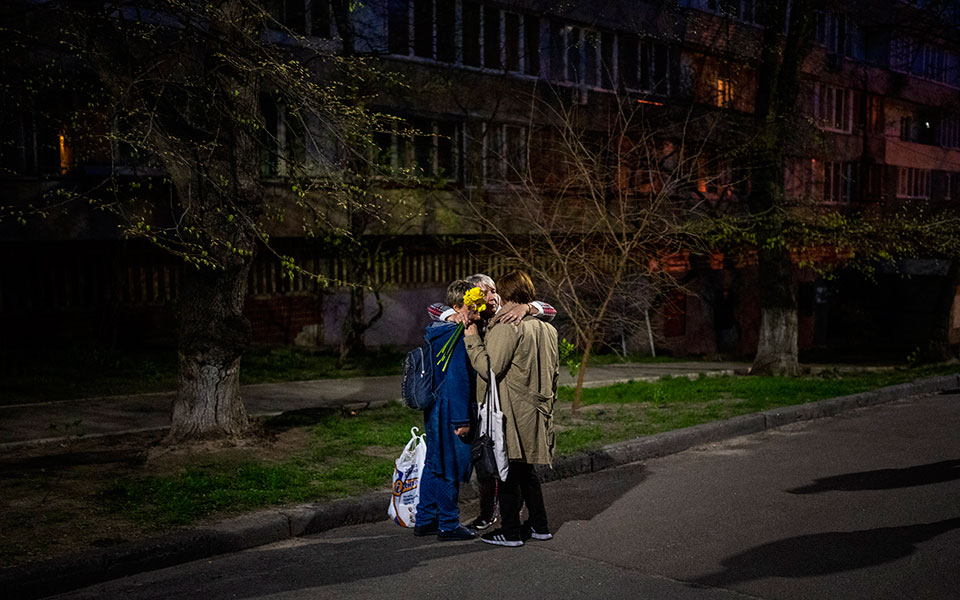 Πόλεμος στην Ουκρανία: Πακέτο-μαμούθ από Μπάιντεν, βόμβες στο Κίεβο από Πούτιν-1