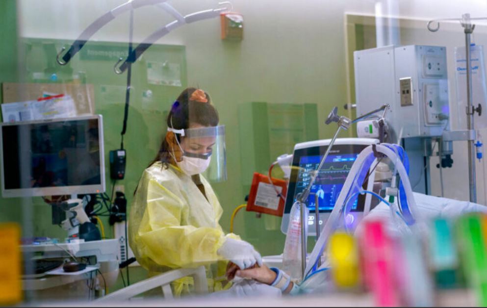 κορωνοϊός-7-014-νέα-κρούσματα-30-θάνατοι-278-δ-561825697