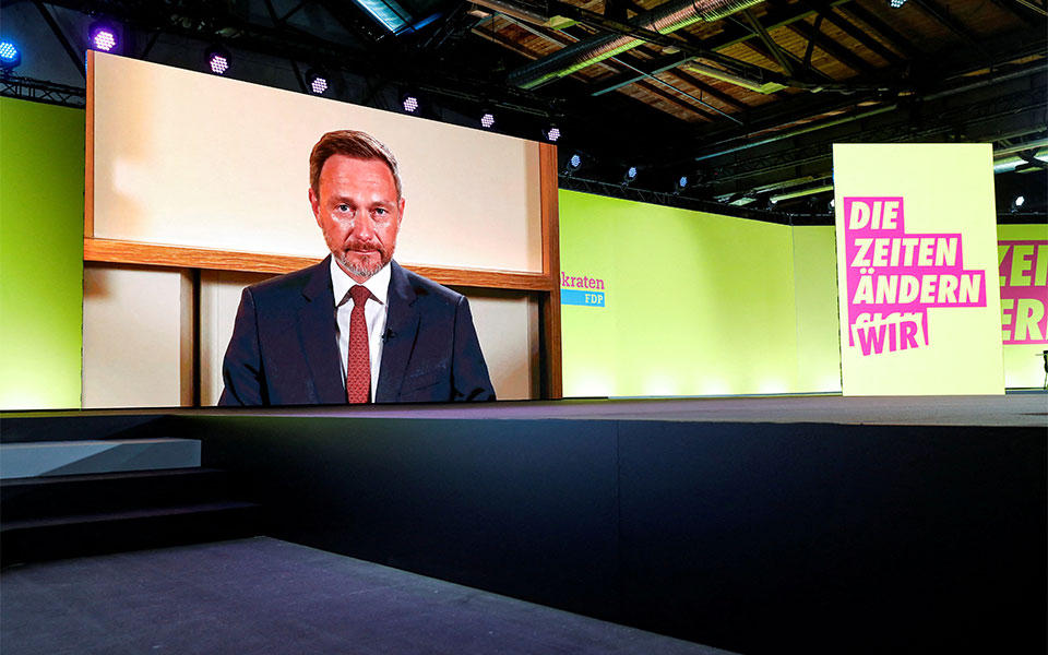 ουκρανία-γερμανία-τρεις-περιορισμο-561826429