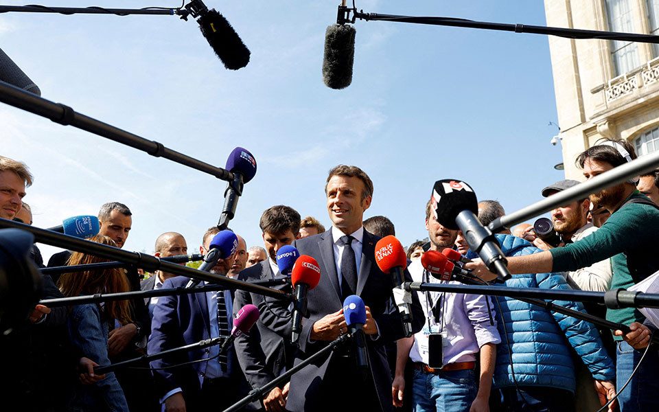 γαλλικές-εκλογές-προβάδισμα-μακρόν-μ-561825652
