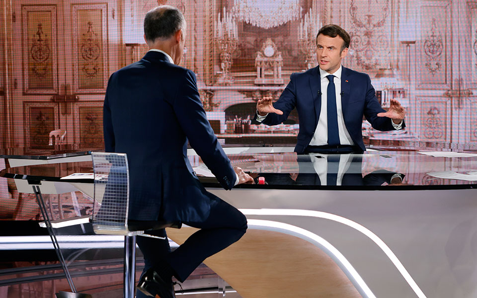 ο-μακρόν-κατηγορεί-τον-πολωνό-πρωθυπο-561797179