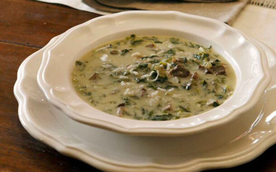 μαγειρίτσα-αυγολέμονο-561825427