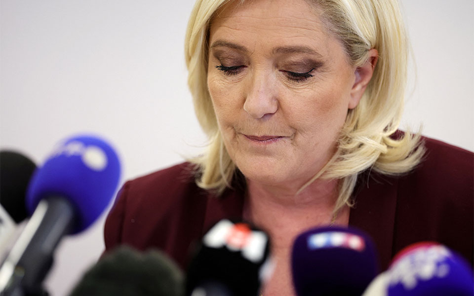 γαλλικές-εκλογές-λεπέν-επιθυμεί-σ-561809515