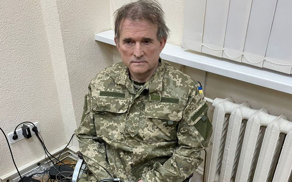 συνελήφθη-ο-φιλορώσος-βουλευτής-μεντ-561807841