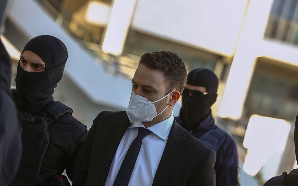 έγκλημα-στα-γλυκά-νερά-καταθέτει-σήμε-561810658