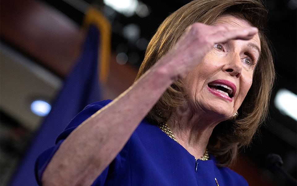 ηπα-θετική-στον-κορωνοϊό-η-νάνσυ-πελόζ-561798832