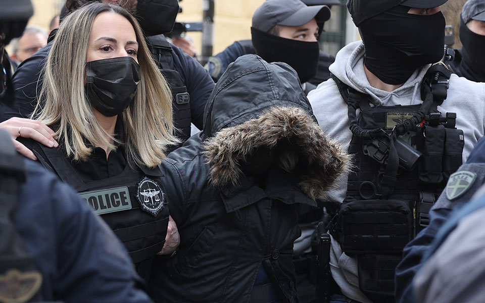 πισπιρίγκου-είχε-κάνει-27-αναζητήσεις-γ-561819526