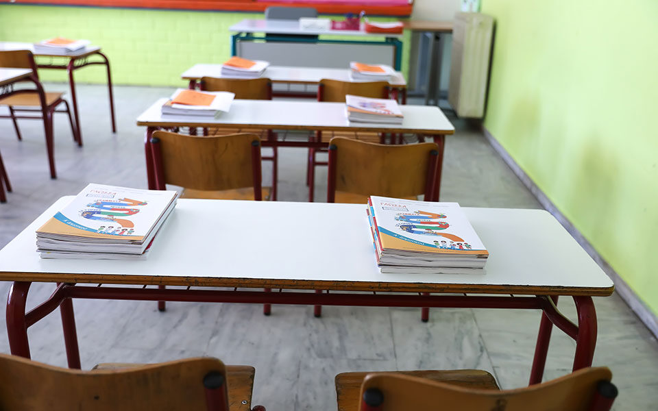 χωρίς-τεστ-στο-σχολείο-τι-αλλάζει-μετ-561822700