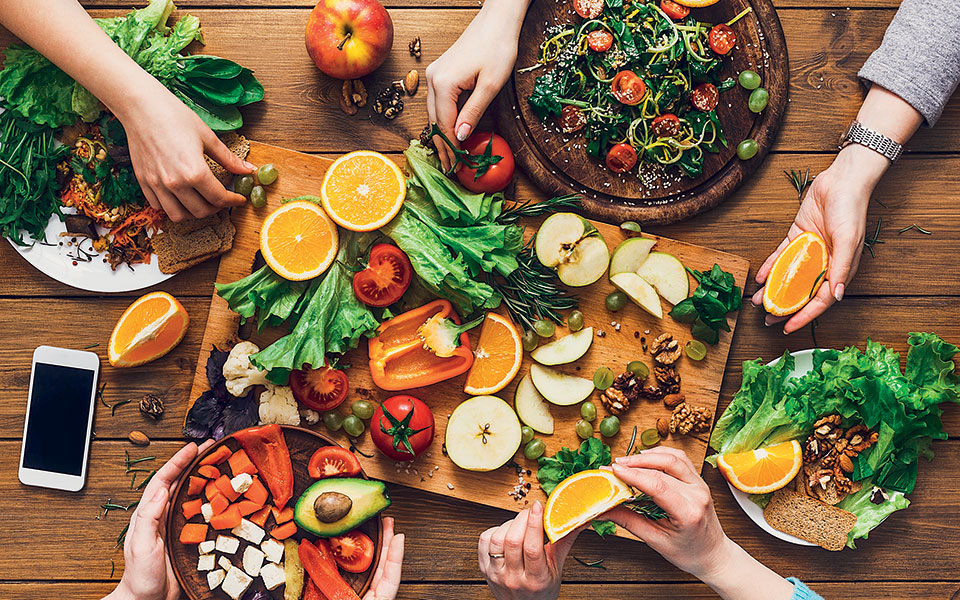 χωρίς-επιπλέον-οφέλη-η-διαλειμματική-561831409