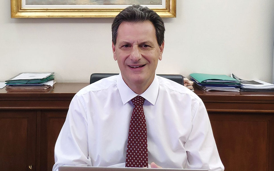 δημόσιες-επενδύσεις-11-δισ-561800395