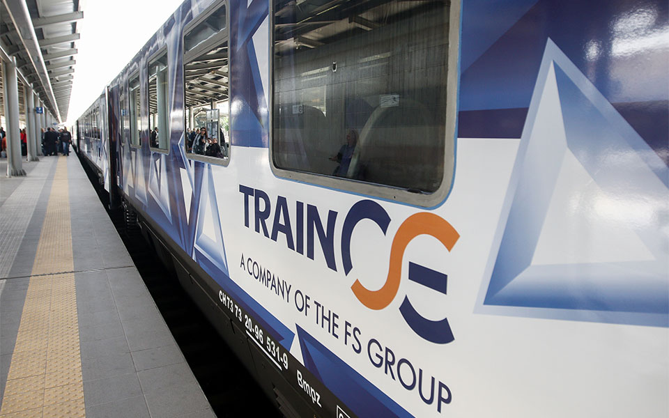 απεργία-τροποποιήσεις-στα-δρομολόγι-561795328