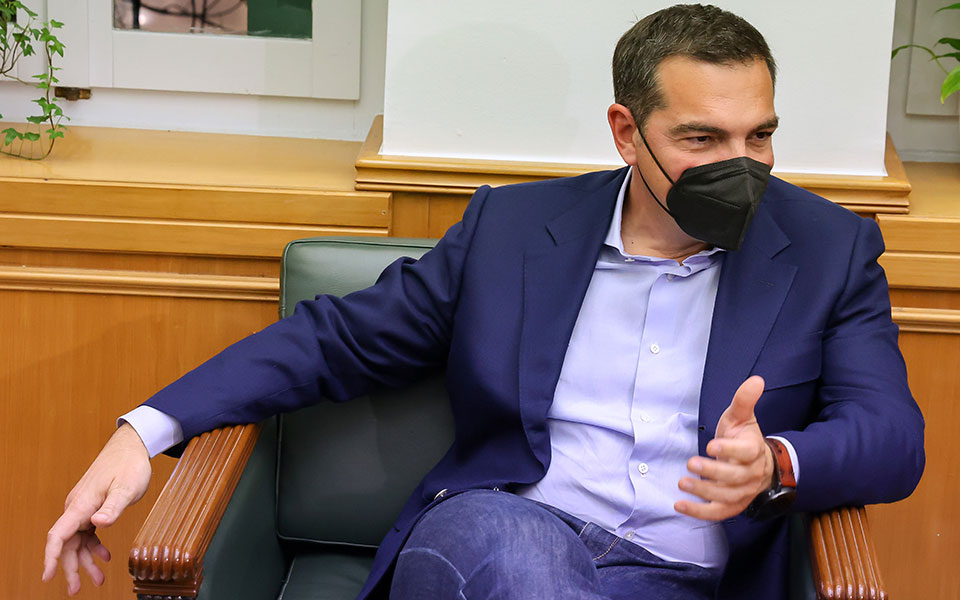 τσίπρας-κάθετη-διαφωνία-με-την-στρατη-561797131