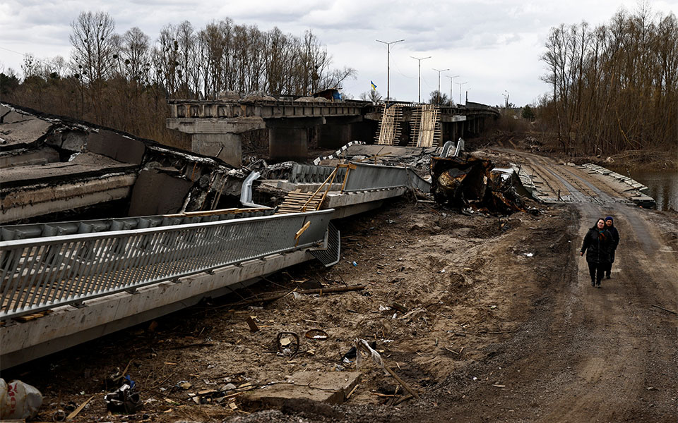 ουκρανία-σκληρές-οι-συνομιλίες-με-τ-561807673