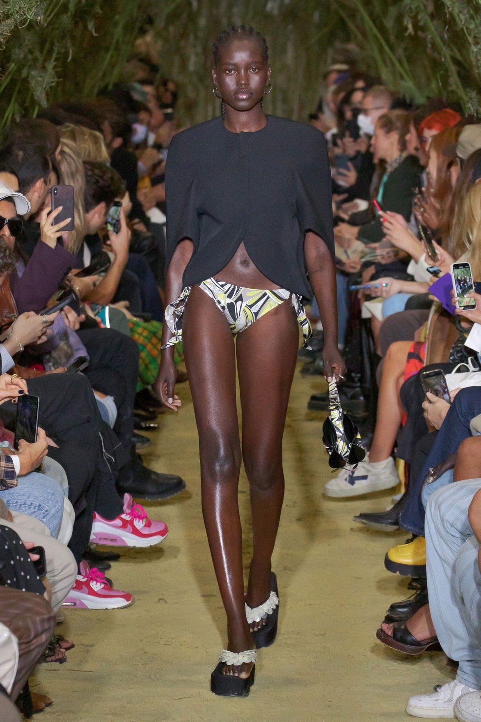 Μαγιό: Οι 4 μεγαλύτερες τάσεις για το καλοκαίρι 2022-4