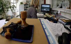 με-ληξιπρόθεσμα-χρέη-το-25-των-επιχειρήσ-561874870