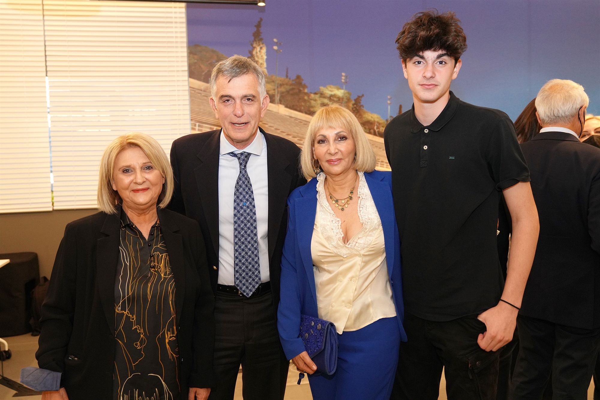 Ένα βιβλίο για τον «Ολυμπιονίκη της Δημοσιογραφίας», αείμνηστο Χ. Λυμπερόπουλο-2