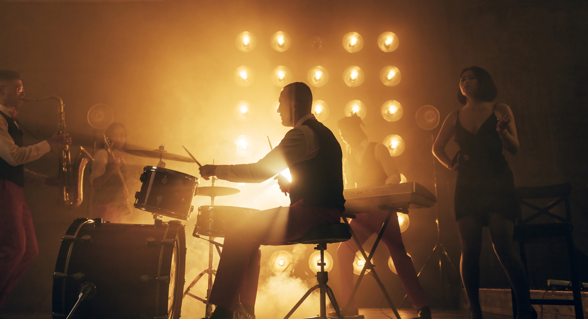 πνευματικά-δικαιώματα-υπερεισπράκ-561841483