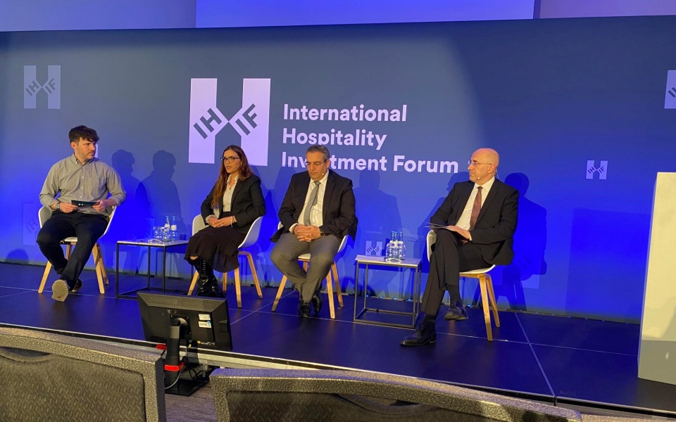 ενδιαφέρον-για-επενδύσεις-στον-τουρι-561851389